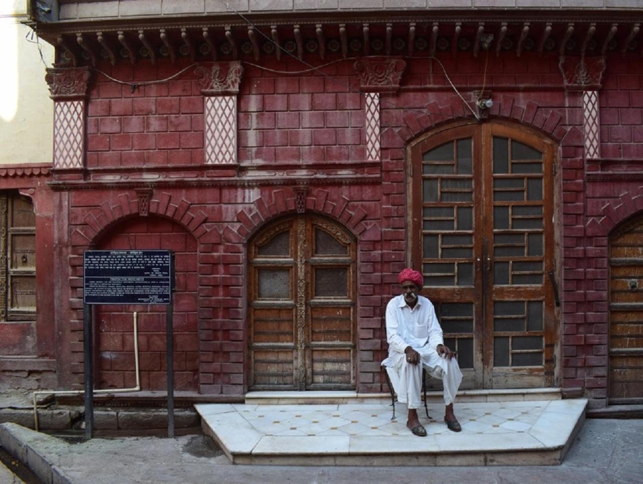 S. K. Guest House Bikaner Bagian luar foto