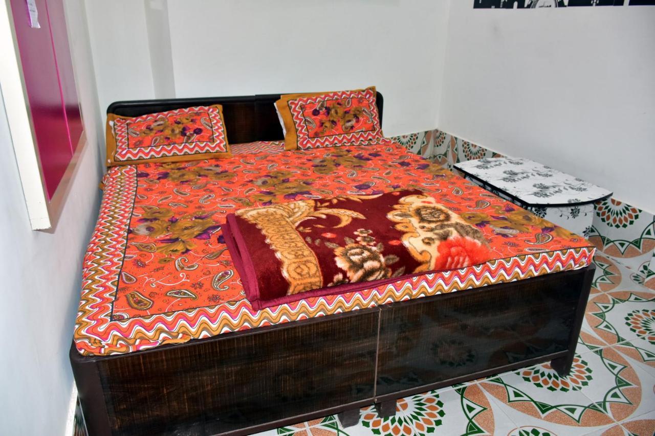 S. K. Guest House Bikaner Bagian luar foto