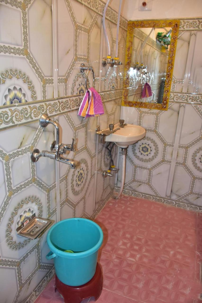 S. K. Guest House Bikaner Bagian luar foto